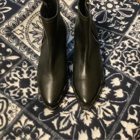 Aquatalia leather ankle boots - Picture 9 of 9